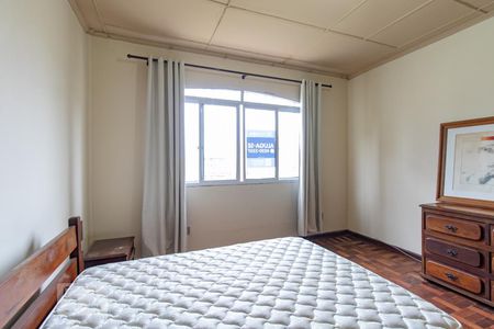 Quarto 1 de apartamento para alugar com 3 quartos, 132m² em Centro, Curitiba