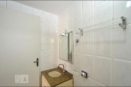 Apartamento para alugar com 60m², 2 quartos e 1 vagaBanheiro