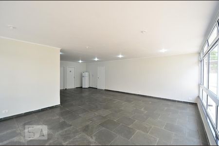 Apartamento para alugar com 60m², 2 quartos e 1 vagaÁrea comum - Salão de festas
