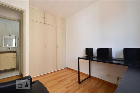 Quarto 1 de apartamento para alugar com 2 quartos, 60m² em Vila Guarani (zona Sul), São Paulo