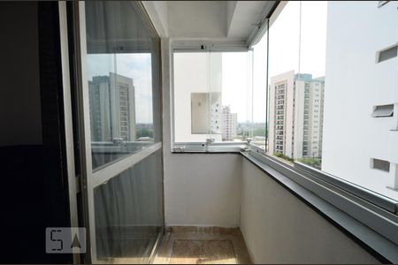 Varanda da Sala de apartamento para alugar com 2 quartos, 60m² em Vila Guarani (zona Sul), São Paulo