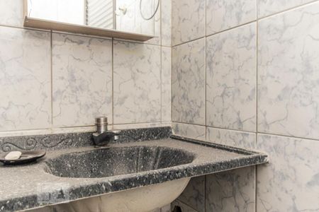 Studio para alugar com 28m², 1 quarto e sem vagaBanheiro - Pia