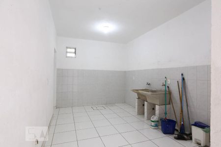 Casa para alugar com 65m², 1 quarto e 1 vagaÁrea de Serviço