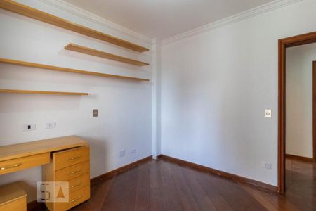 Apartamento para alugar com 207m², 4 quartos e 4 vagas Apartamento para alugar com 207m², 4 quartos e 4 vagasQuarto 2