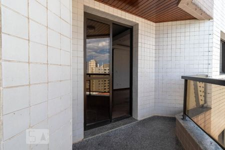 Apartamento para alugar com 207m², 4 quartos e 4 vagas Apartamento para alugar com 207m², 4 quartos e 4 vagasVaranda da Sala de Estar