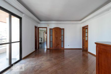 Apartamento para alugar com 207m², 4 quartos e 4 vagas Apartamento para alugar com 207m², 4 quartos e 4 vagasSala de Jantar