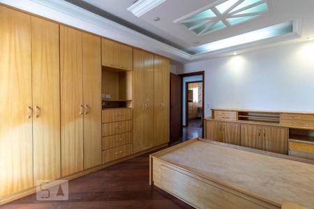 Apartamento para alugar com 207m², 4 quartos e 4 vagas Apartamento para alugar com 207m², 4 quartos e 4 vagasSuíte 2