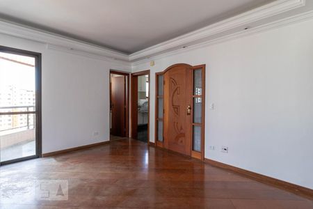 Apartamento para alugar com 207m², 4 quartos e 4 vagas Apartamento para alugar com 207m², 4 quartos e 4 vagasSala de Jantar