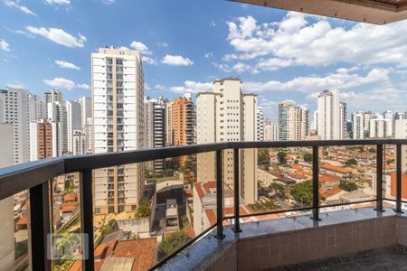 Apartamento para alugar com 207m², 4 quartos e 4 vagas Apartamento para alugar com 207m², 4 quartos e 4 vagasVaranda da Sala de Jantar
