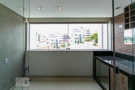 Casa para alugar com 98m², 3 quartos e 2 vagasVaranda da Sala
