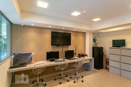 Casa para alugar com 98m², 3 quartos e 2 vagasÁrea comum - Lan House