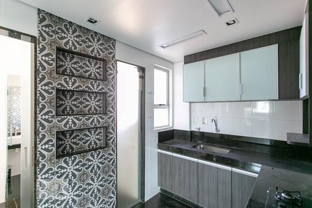 Casa para alugar com 98m², 3 quartos e 2 vagasCozinha