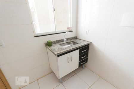 Sala e Quarto/Cozinha de kitnet/studio à venda com 1 quarto, 21m² em Taquara, Rio de Janeiro