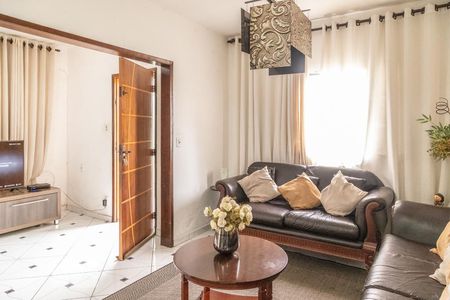 Sala 1 de casa à venda com 2 quartos, 252m² em Cidade Patriarca, São Paulo