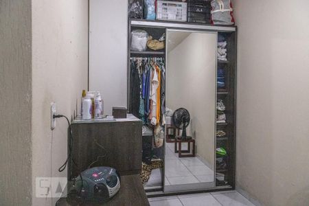 Casa à venda com 252m², 2 quartos e 5 vagasQuarto 1