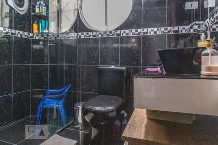 Casa à venda com 252m², 2 quartos e 5 vagasBanheiro