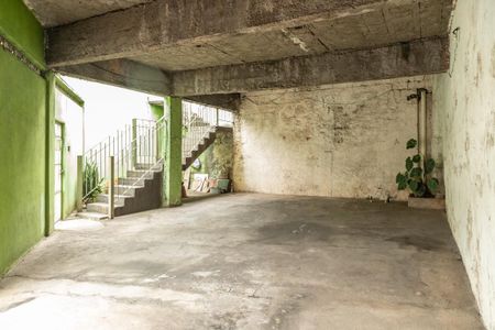 Casa à venda com 252m², 2 quartos e 5 vagasGaragem