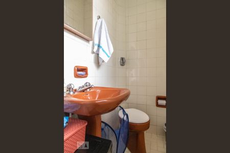 Casa à venda com 252m², 2 quartos e 5 vagasBanheiro