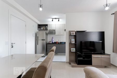 Sala de apartamento para alugar com 2 quartos, 40m² em Vila Guilherme, São Paulo