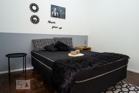 Quarto de apartamento à venda com 1 quarto, 31m² em Centro, Porto Alegre