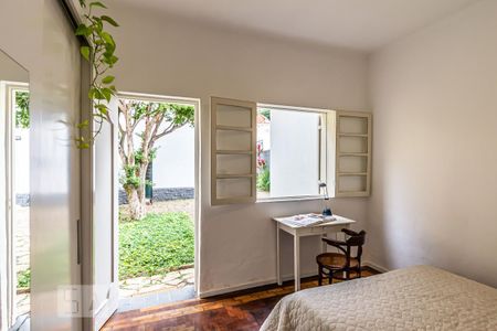 Sala/Quarto de kitnet/studio para alugar com 1 quarto, 30m² em Pacaembu, São Paulo