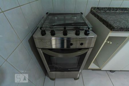 Apartamento para alugar com 65m², 2 quartos e 1 vagaFogão
