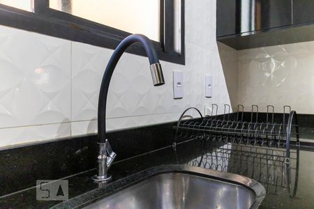 Apartamento à venda com 80m², 2 quartos e 1 vagaCozinha - Torneira