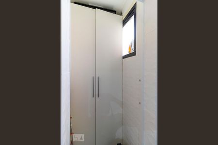 Apartamento à venda com 80m², 2 quartos e 1 vagaDispensa