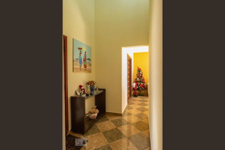 Hall de casa para alugar com 4 quartos, 336m² em Parque Jambeiro, Campinas