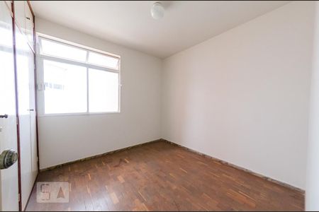 Apartamento para alugar com 110m², 3 quartos e 1 vagaQuarto 3