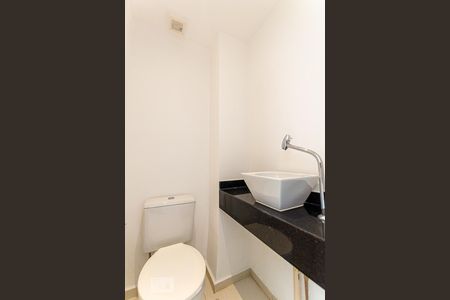 Lavabo de apartamento para alugar com 3 quartos, 84m² em Icaraí , Niterói
