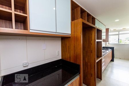 Apartamento à venda com 84m², 3 quartos e 2 vagasCozinha