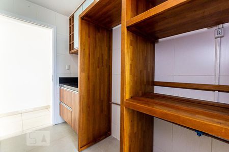 Apartamento à venda com 84m², 3 quartos e 2 vagasCozinha