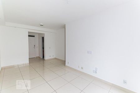 Sala de apartamento para alugar com 3 quartos, 84m² em Icaraí , Niterói