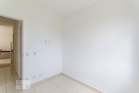 Apartamento à venda com 84m², 3 quartos e 2 vagasQuarto 2
