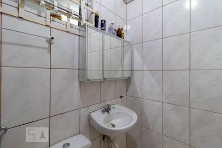 Apartamento para alugar com 50m², 1 quarto e sem vagaBanheiro