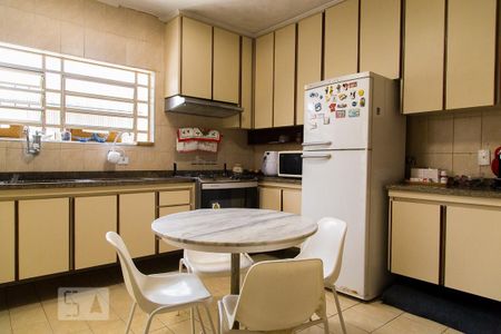 Casa à venda com 216m², 4 quartos e 3 vagasCozinha