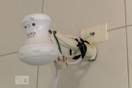 Casa à venda com 216m², 4 quartos e 3 vagasBanheiro social - Chuveiro