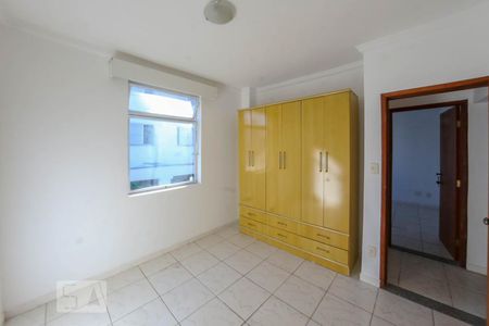 Quarto 2 de apartamento para alugar com 2 quartos, 58m² em Alto Caiçaras, Belo Horizonte