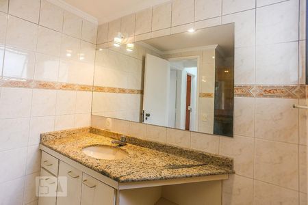 Apartamento para alugar com 72m², 2 quartos e 1 vaga Apartamento para alugar com 72m², 2 quartos e 1 vagaBanheiro