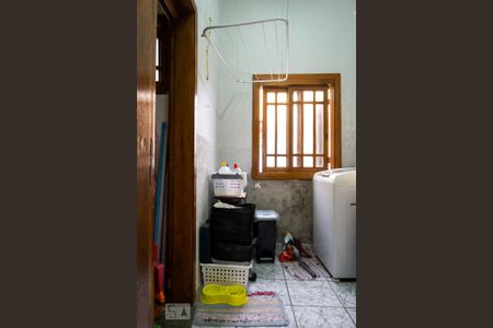 Casa à venda com 180m², 3 quartos e 4 vagas Casa à venda com 180m², 3 quartos e 4 vagasÁrea de Serviço