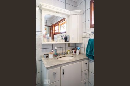 Casa à venda com 180m², 3 quartos e 4 vagas Casa à venda com 180m², 3 quartos e 4 vagasBanheiro da Suíte