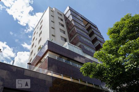 Apartamento para alugar com 115m², 3 quartos e 3 vagasFachada do prédio