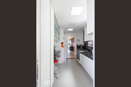 Apartamento para alugar com 115m², 3 quartos e 3 vagasCozinha