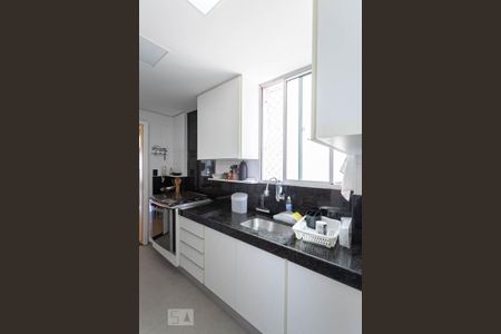Apartamento para alugar com 115m², 3 quartos e 3 vagasCozinha