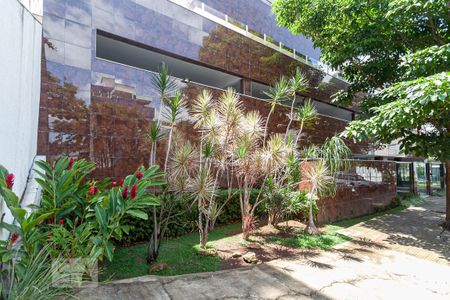 Apartamento para alugar com 115m², 3 quartos e 3 vagasFachada