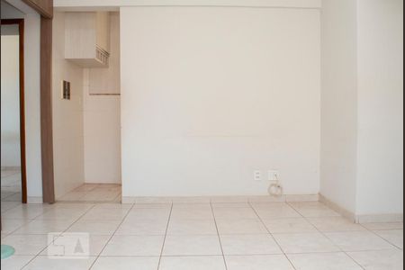 Sala de apartamento para alugar com 2 quartos, 59m² em Santa Mônica, Uberlândia