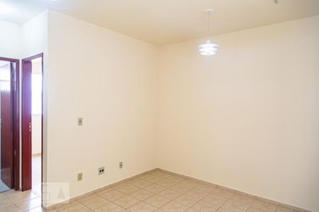 Sala de apartamento para alugar com 2 quartos, 50m² em Colégio Batista, Belo Horizonte