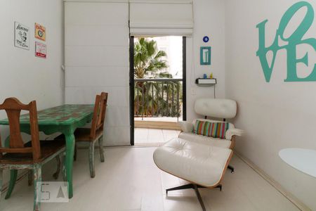 Apartamento para alugar com 72m², 1 quarto e 1 vaga Apartamento para alugar com 72m², 1 quarto e 1 vagaSala