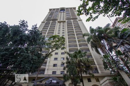 Apartamento para alugar com 72m², 1 quarto e 1 vagaFachada